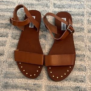 Steve Madden ankle strap sandal - size 7 - NWT